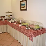 Hotel Mediterraneo 3* Cefalù