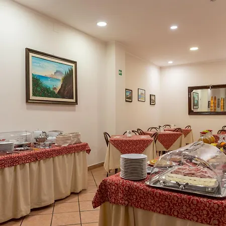 Hotel Mediterraneo Hotel