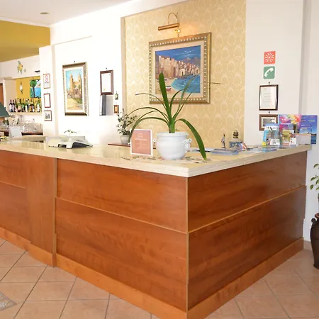Hotel Mediterraneo 3*