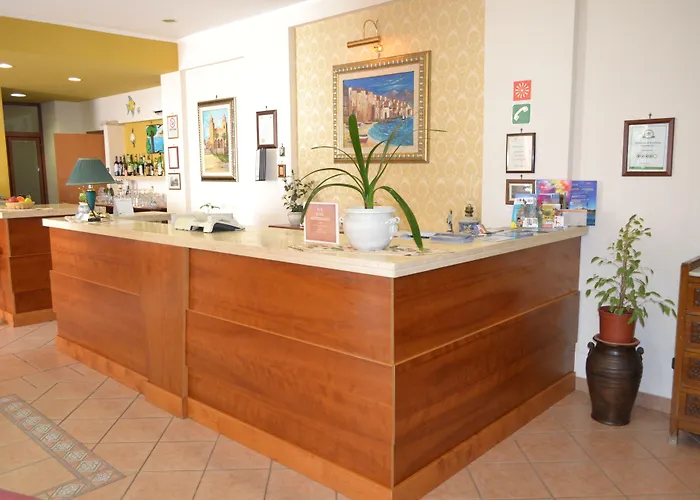 Hotel Mediterraneo 3*