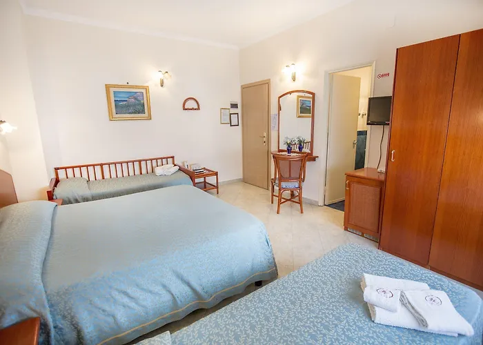 Hotel Mediterraneo 3* Cefalù